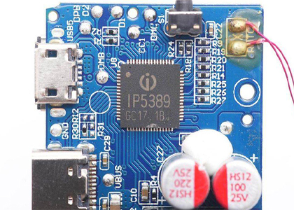 罗马仕65W移动电源拆解,内置英集芯IP5389储能电源管理SOC芯片